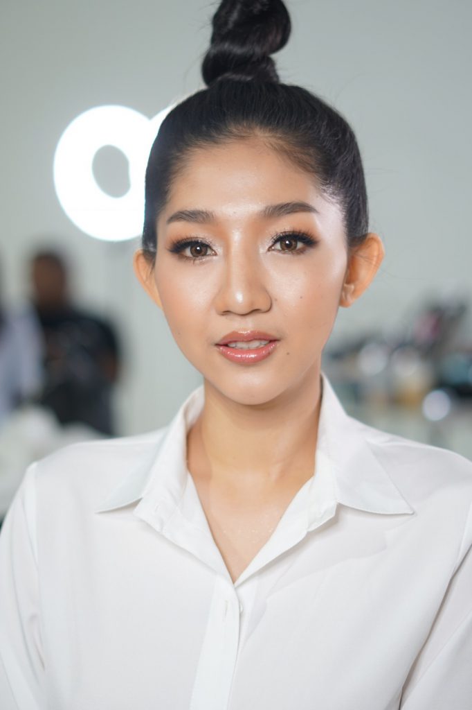 630626 รีวิว เสริมซิลิโคน หน้าผาก Hers Clinic