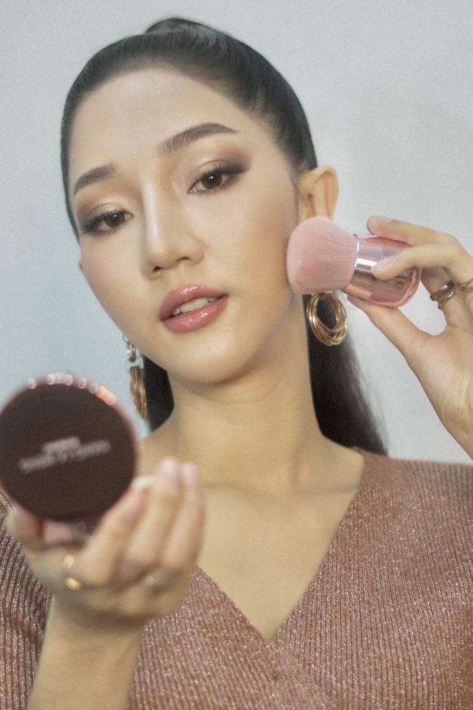 630626 รีวิว เสริมซิลิโคน หน้าผาก Hers Clinic
