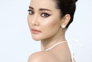 ร่องแก้มตื้นขึ้น หน้าดูเด็กลง ที่ Hers Clinic