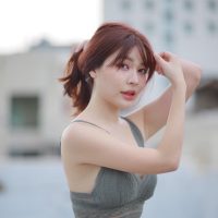 หน้าปก ผ่าตัดลดแก้ม