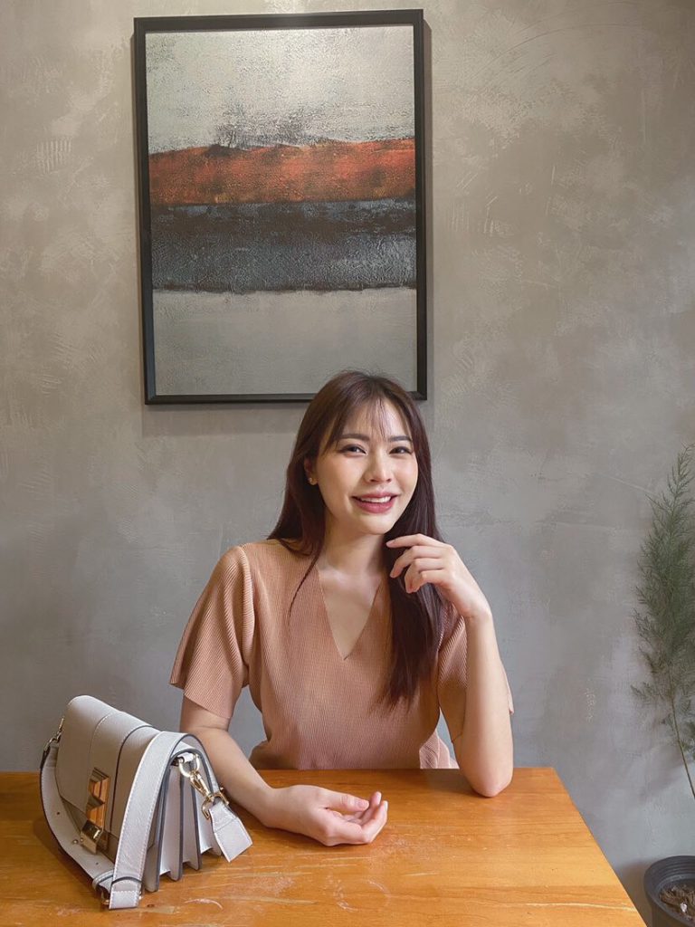 ตัดไขมันกระพุ้งแก้ม