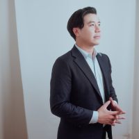 ตัดเหนียงห้อย